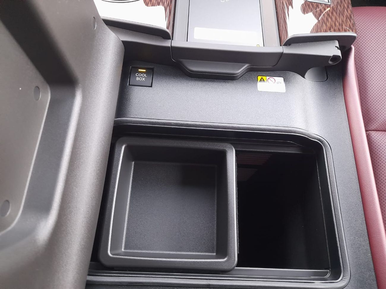 Lexus LX 600 RHD Signature 3.5L