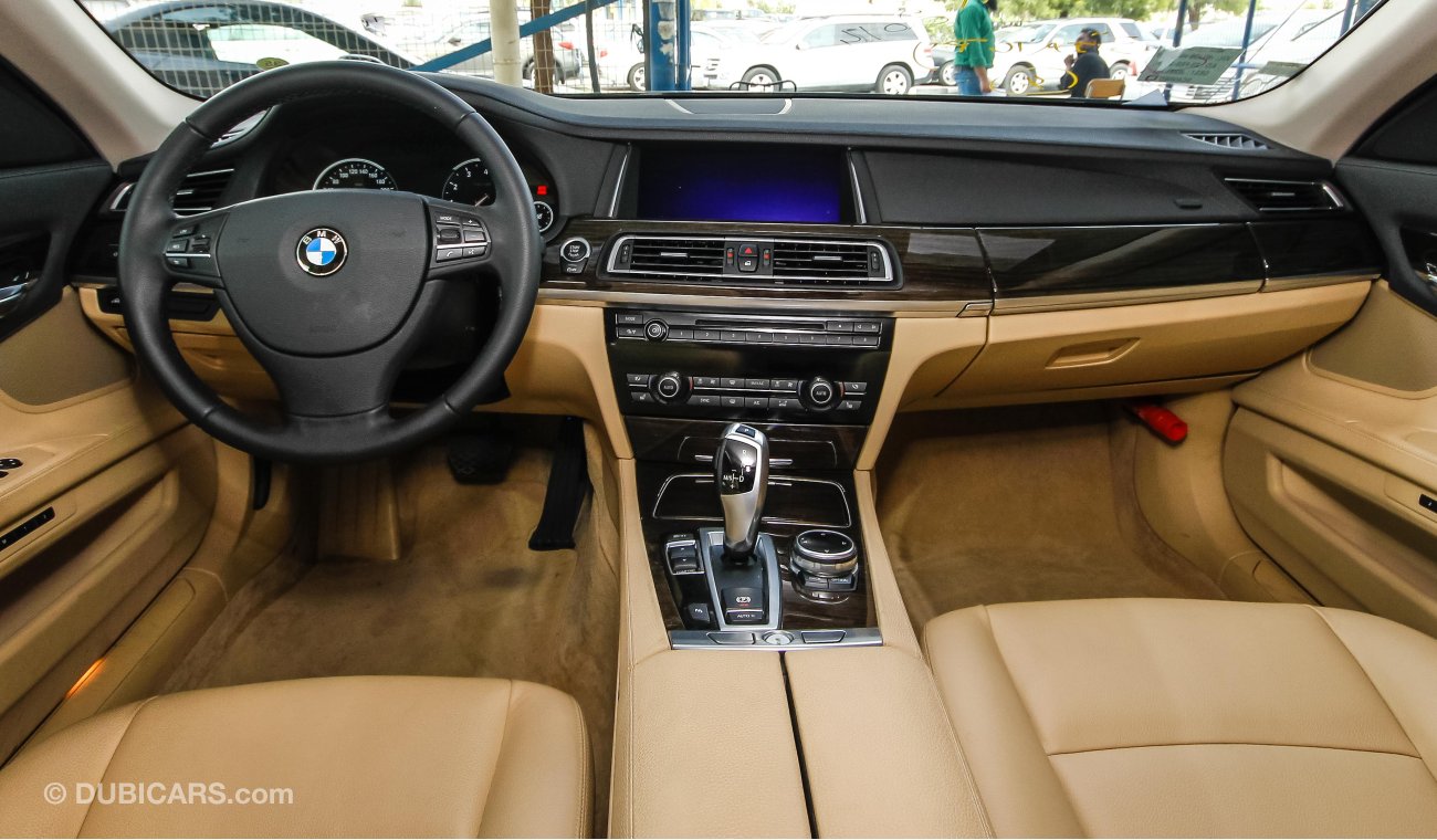 BMW 740Li i