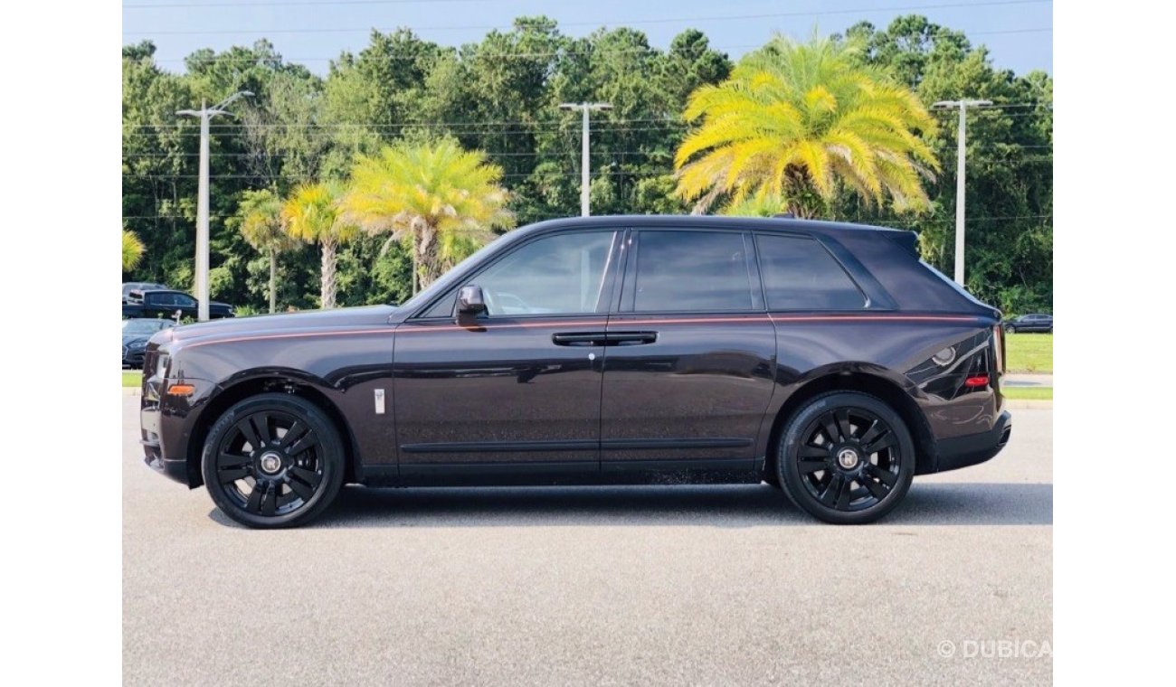 Rolls-Royce Cullinan Full Option with Free Air Shipping