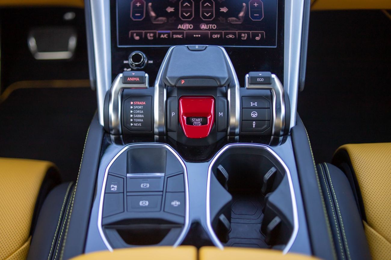 Lamborghini Urus STD 4.0T V8