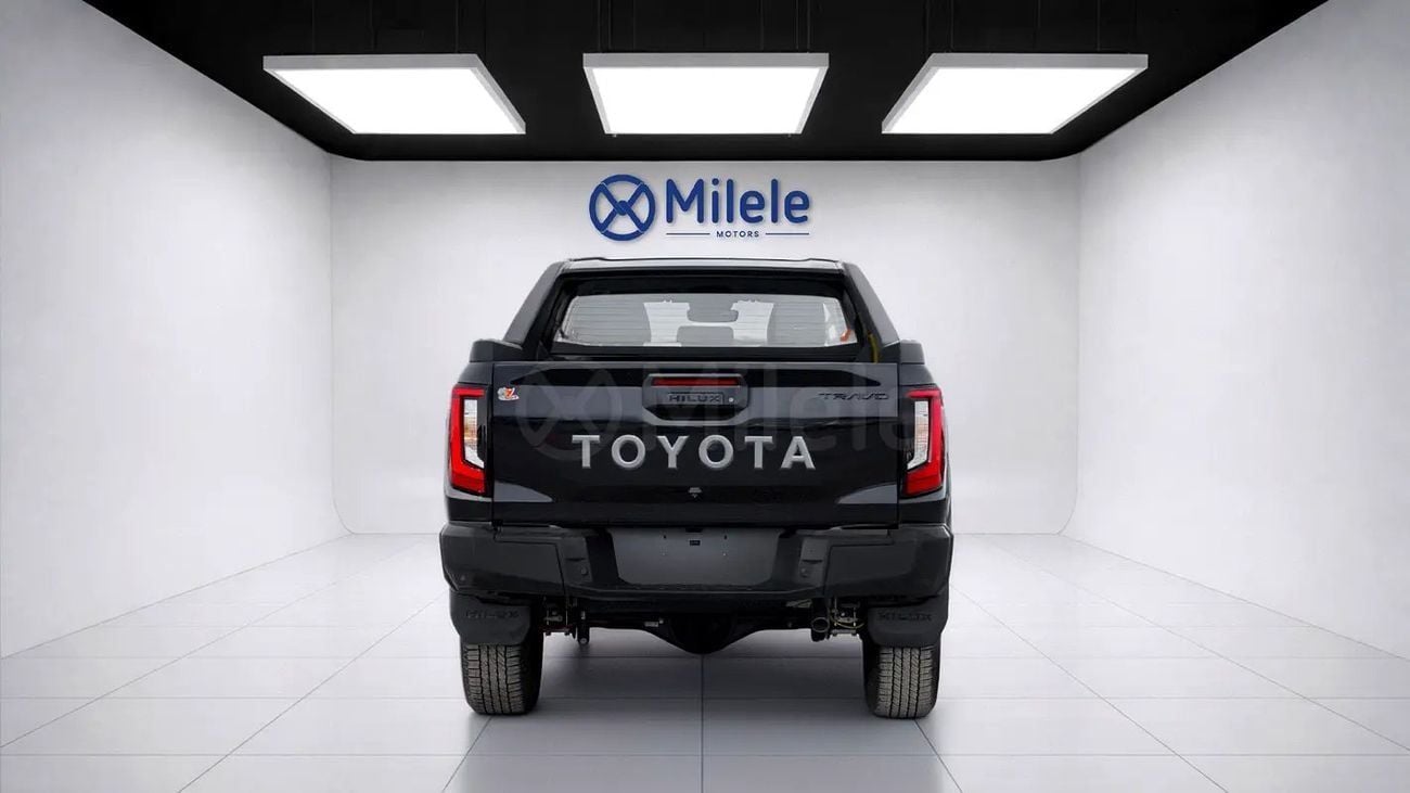 Toyota Hilux  TRAVO OVERLAND PLUS
