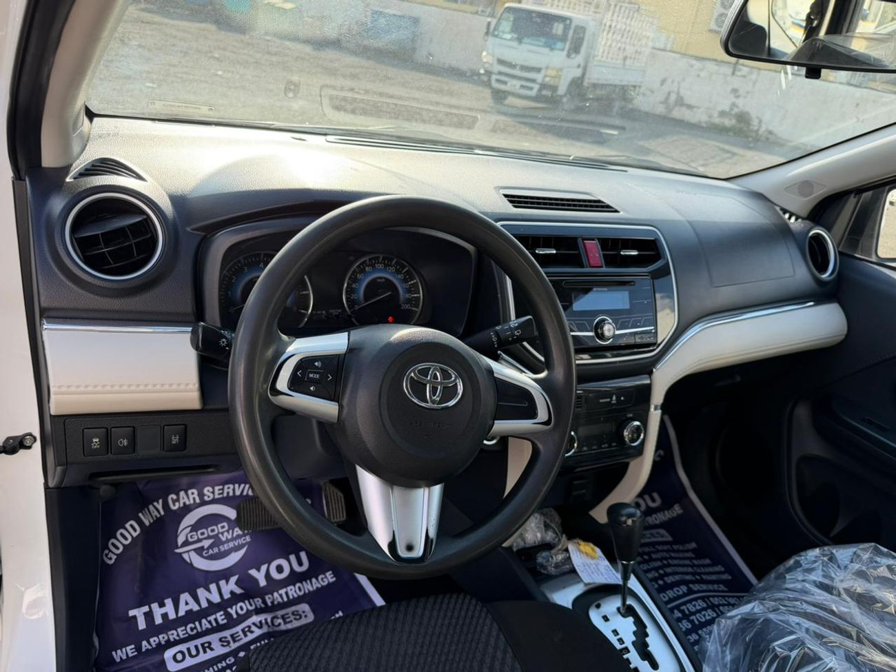 Toyota Rush 1.5L EX 7 SEATS GCC SPEC