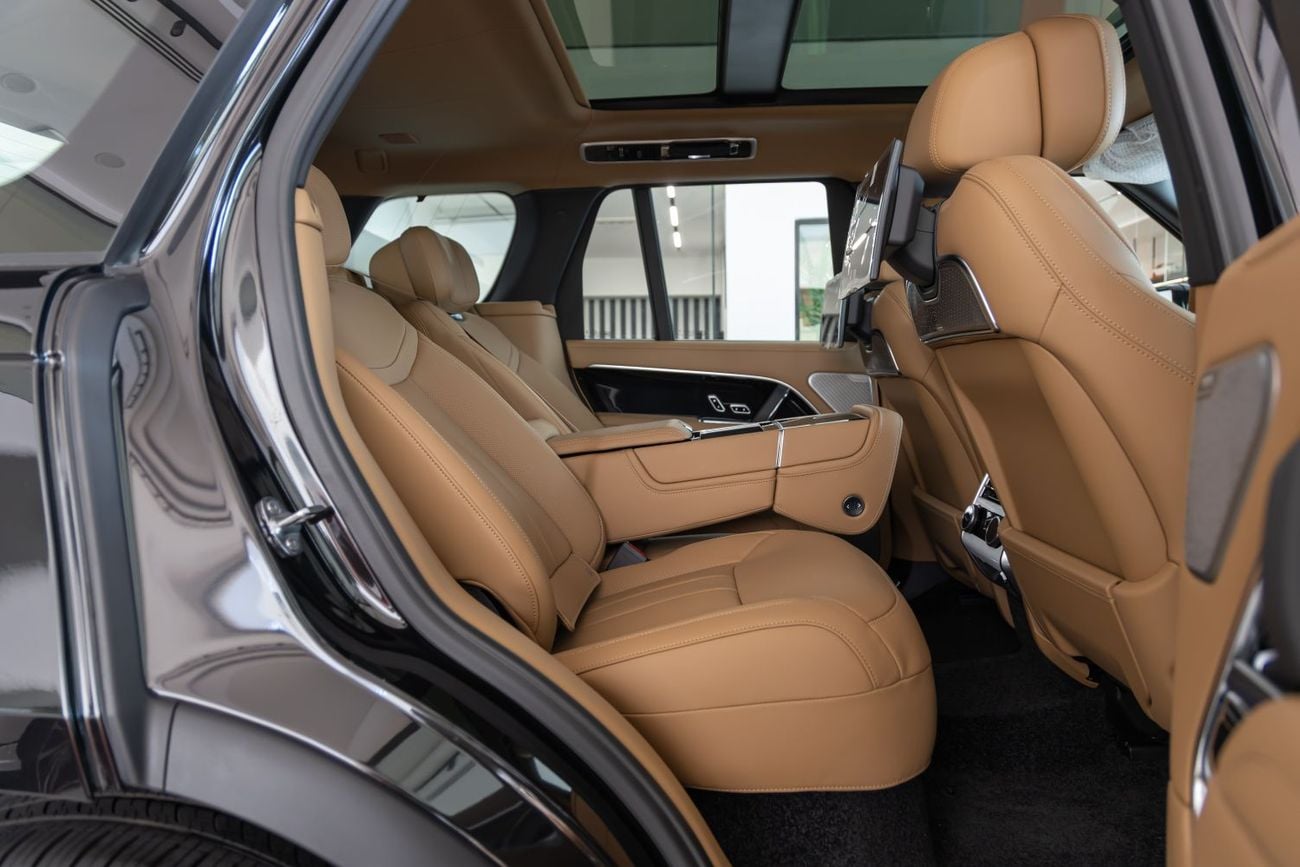 Land Rover Range Rover Range Rover Vogue Autobiography P400 | AWD | V6 | 2026 | GCC Specs