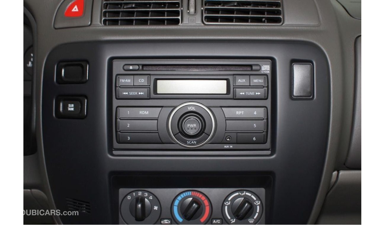 Nissan Patrol Pickup 4x4