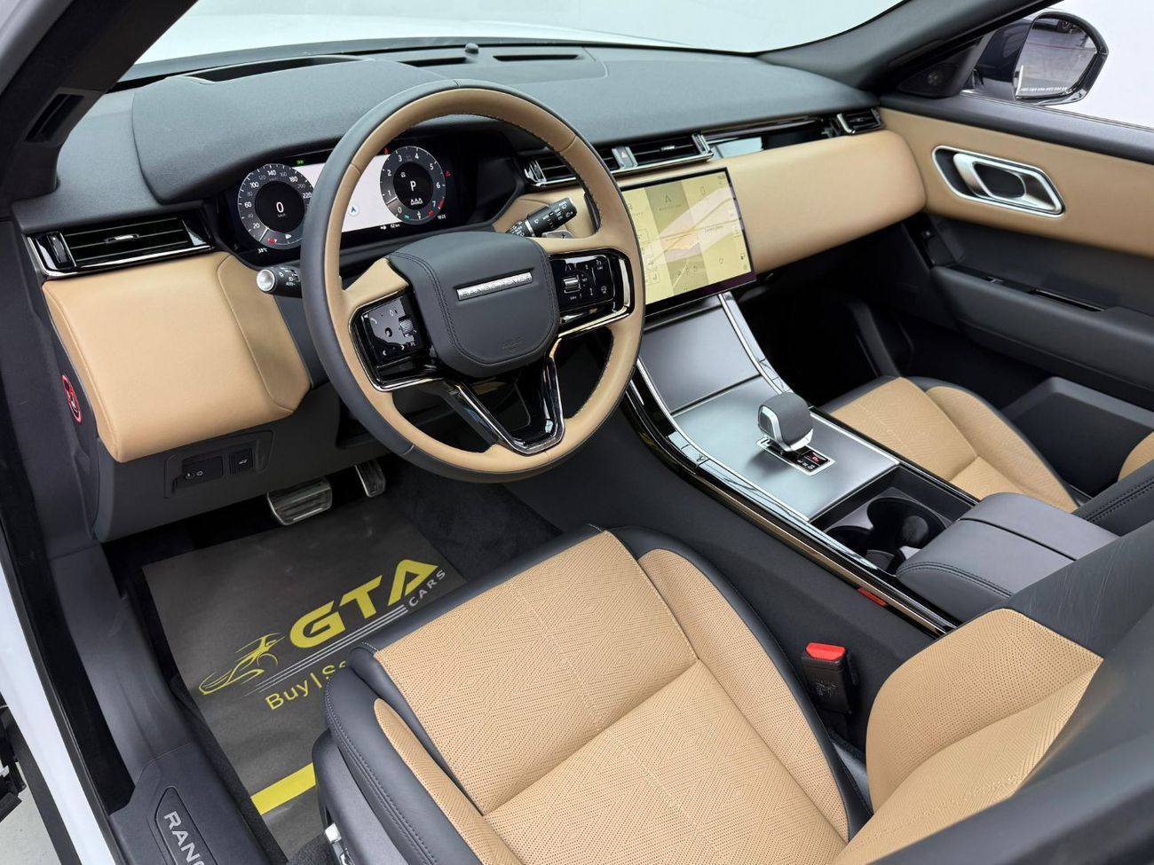 لاند روفر رينج روفر فيلار 2024 Range Rover Velar HSE P400, Warranty, Very Low Km, Fully Loaded, Excellent Condition, Korean