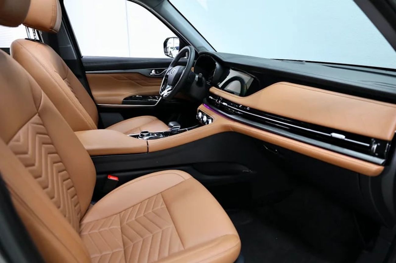 تشنجان CS95 2.0T Royal (7-Seater) AWD GCC | 1,150 Montly Installment | Free Insurance + Registration | 0% Downpa