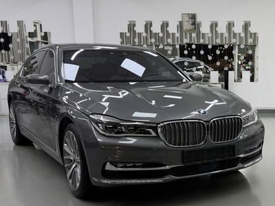 BMW 740Li Luxury 3.0L (335 HP)
