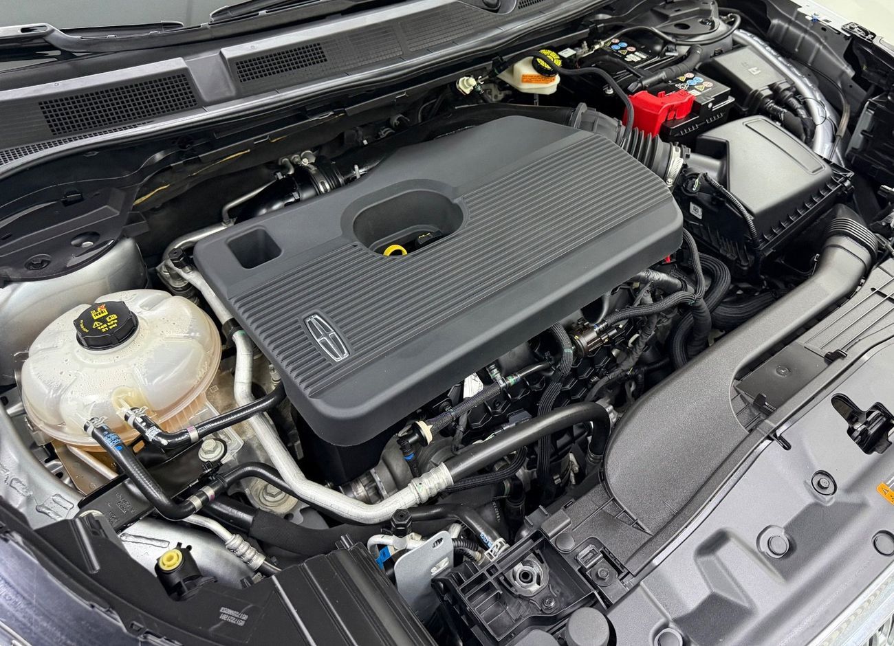 لينكولن كورساير Reserve 2.0L