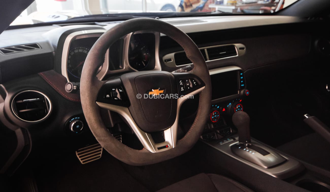 Chevrolet Camaro ZL1