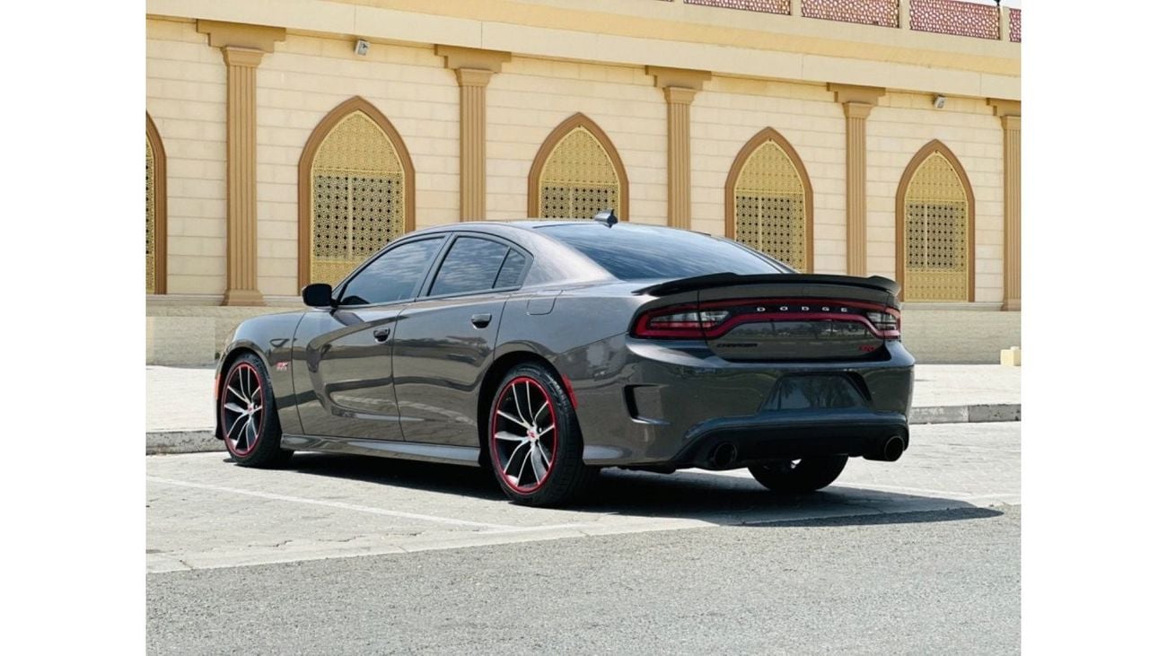 Dodge Charger R/T Scatpack DODGE CHARGER SRT8 MODEL 2018 VERY CLEAN CAR