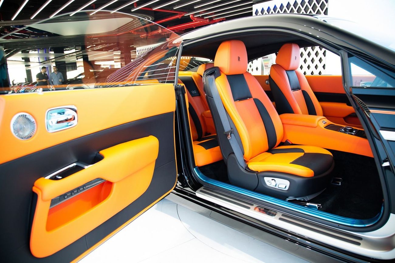 Rolls-Royce Wraith BLACK BADGE