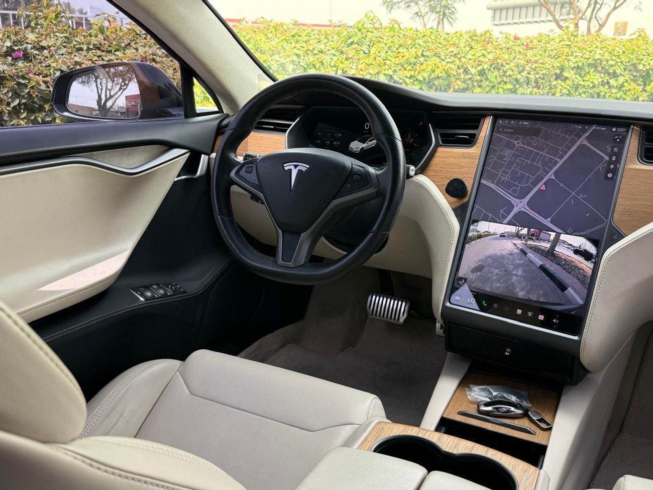 Tesla Model S Plaid (AWD) TESLA MODEL S 75D 2019 GCC SPECIAL EDITION IN PERFECT CONDITION