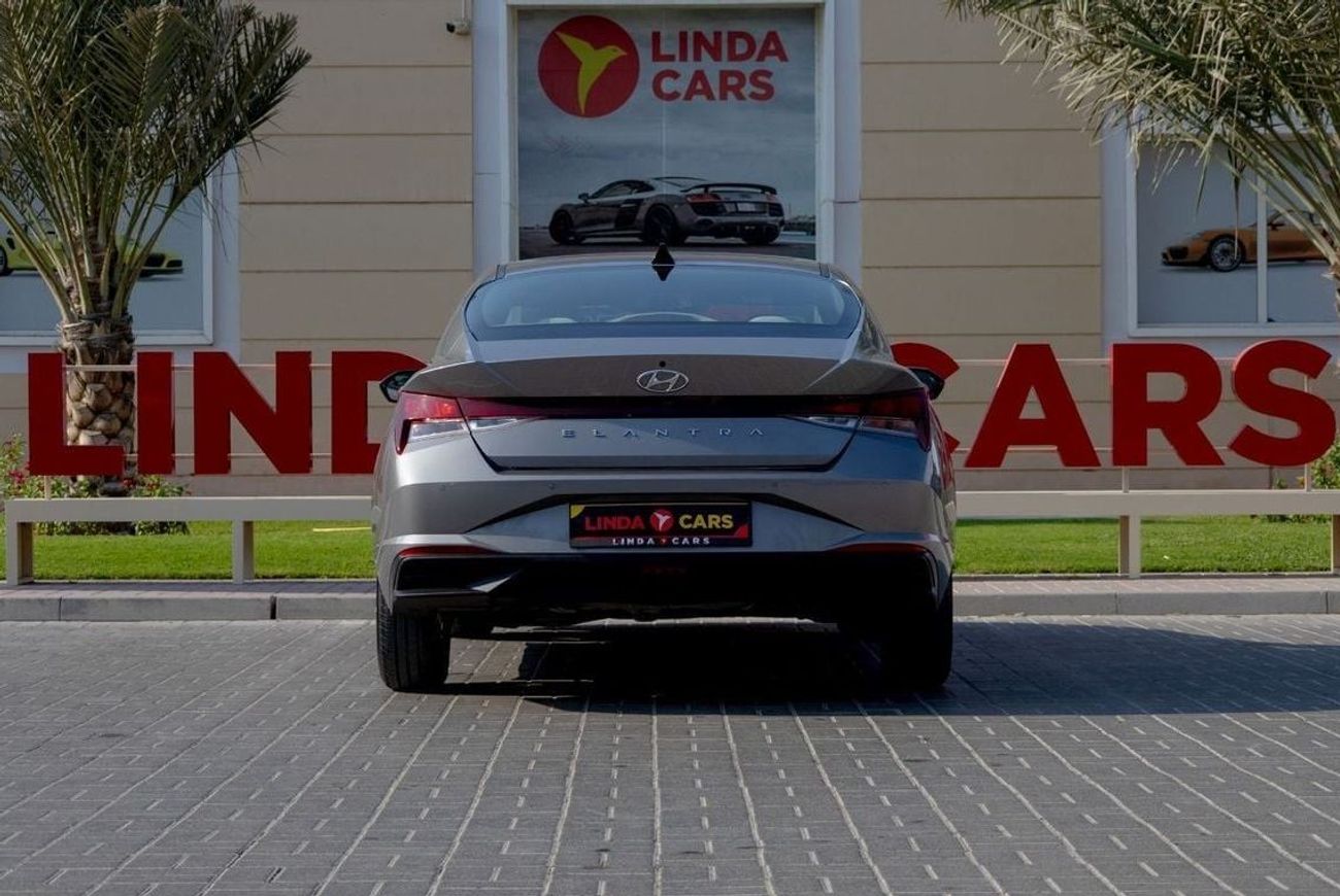 Hyundai Elantra Smart 1.6L