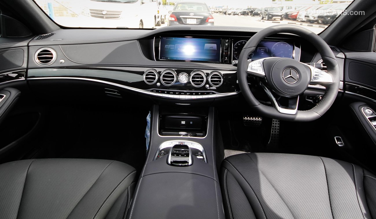 Mercedes-Benz S 500 Right Hand Drive