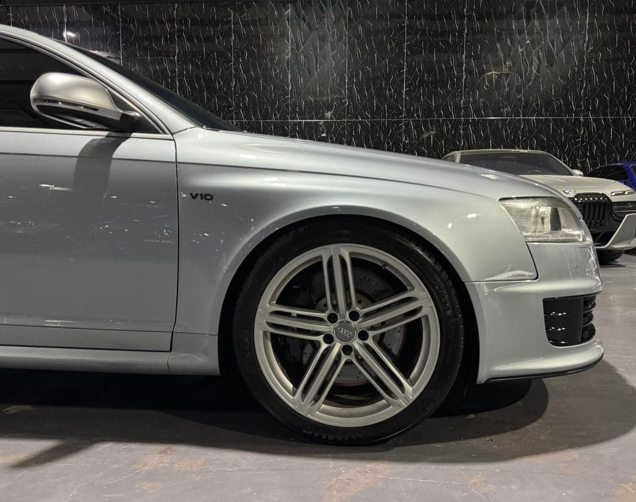 Audi RS6 RS6 Japanese | 5.0L V10 | 6 Speed