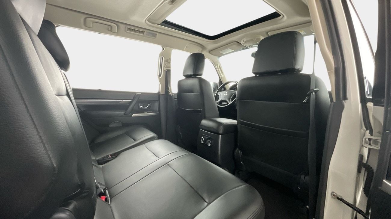 Mitsubishi Pajero GLS Highline 3.8L (274 HP) GLS Highline | Guaranteed Warranty | 0 Down Payment