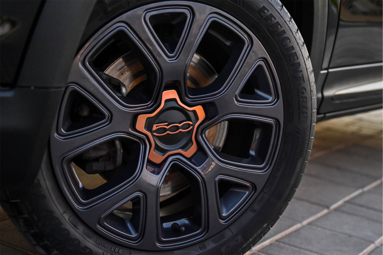 فيات 500X 2.4L AWD |1,155 P.M | 0% Downpayment | Full Option | Magnificent Condition!