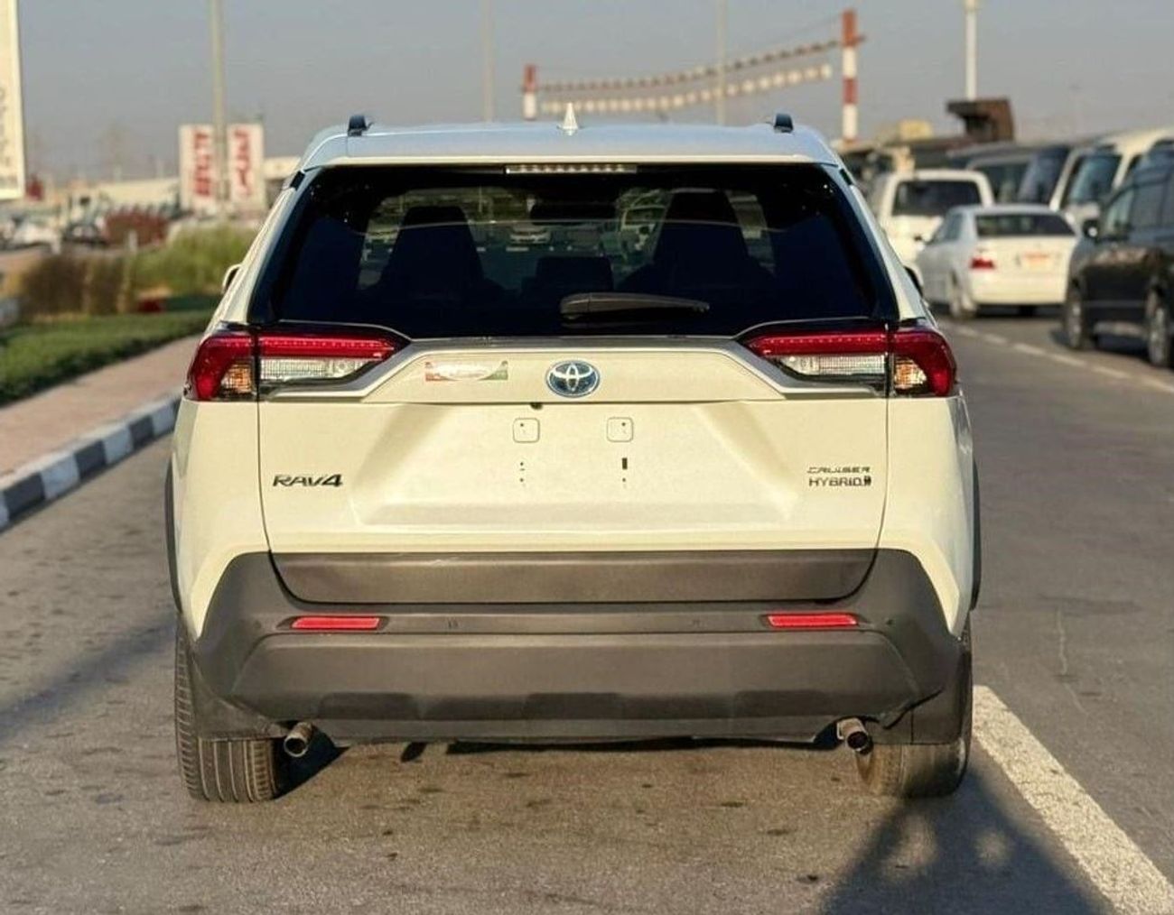 Toyota RAV4 SUNROOF | REAR VIEW CAMERA | 2.5L PETROL | HYBRID | AWD | RHD | 2021 | MEMORY SEAT