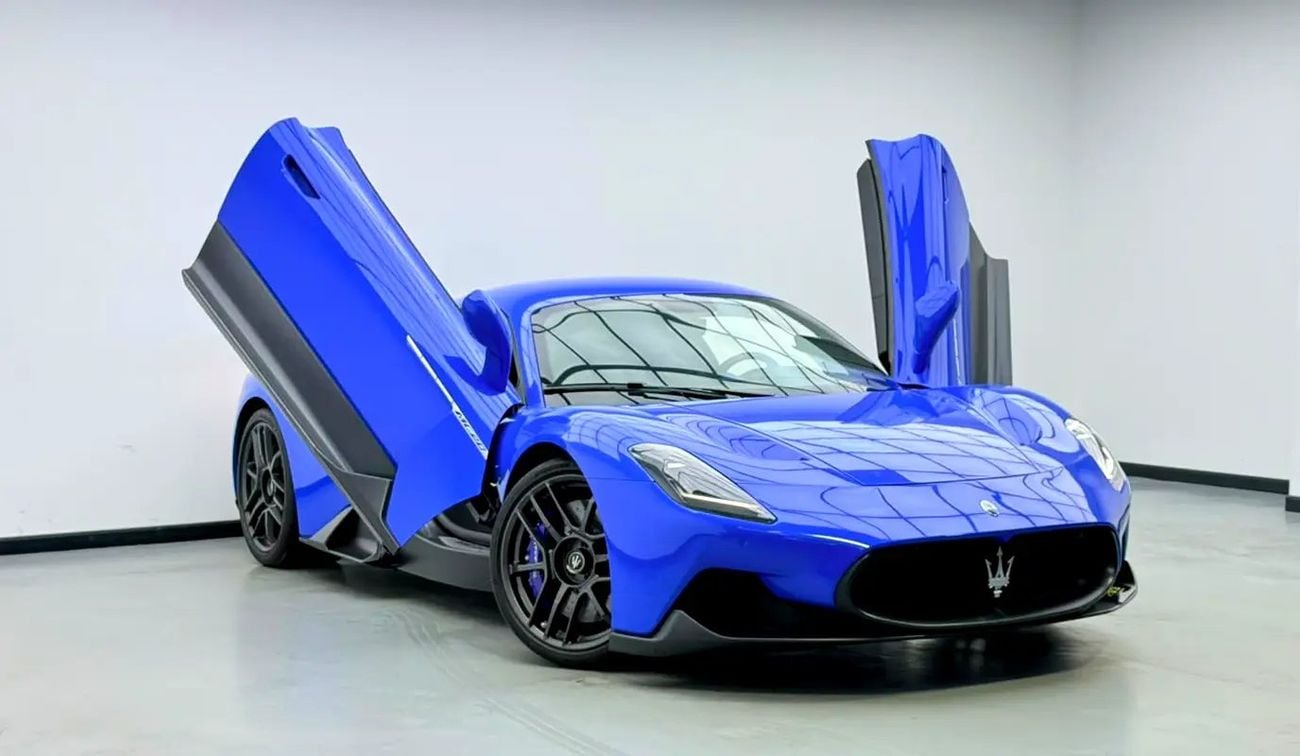 Maserati MC20 Warranty, Full Service History, Carbon Fiber Interior, Very Low Km, GCC