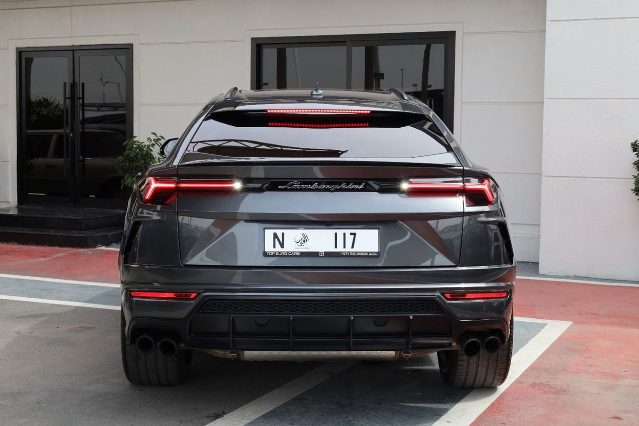 لامبورغيني اوروس STD 4.0T V8