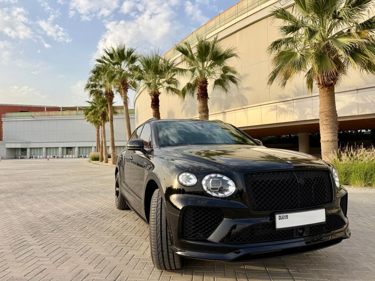 Bentley Bentayga | FULL BLACK EDITION | BENTLEY DUBAI WARRANTY