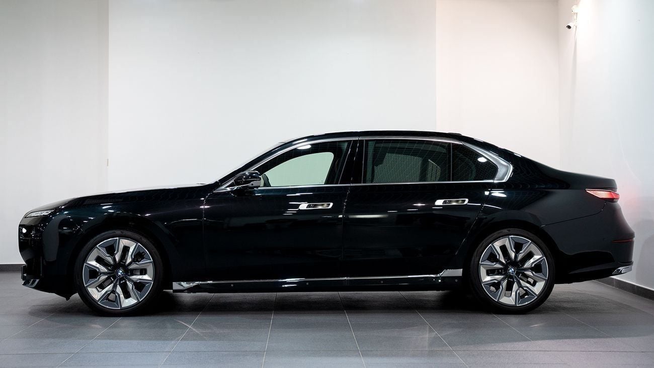 BMW 735i