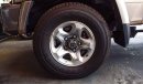 Toyota Land Cruiser Pick Up LX V6