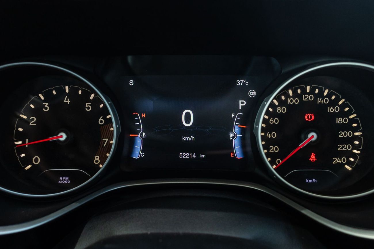 جيب كومباس Limited 2.4L (172 HP)