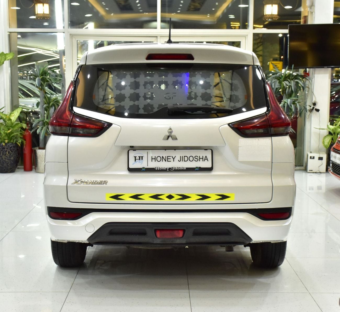 Mitsubishi Xpander EXCELLENT DEAL for our Mitsubishi Xpander Delivery ( 2020 Model ) in White Color GCC Specs