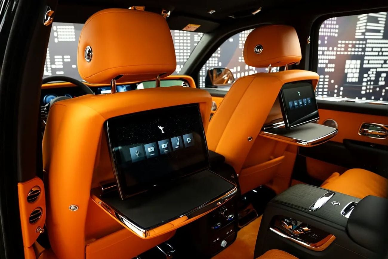 Rolls Royce Cullinan ROLLS ROYCE | CULLINAN SERIES 2 | SILVER BADGE | 2026MY BRAND NEW STD