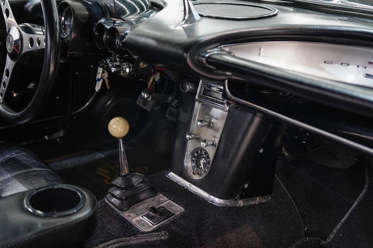 Chevrolet Corvette Convertible, First Generation C1 Corvette!!