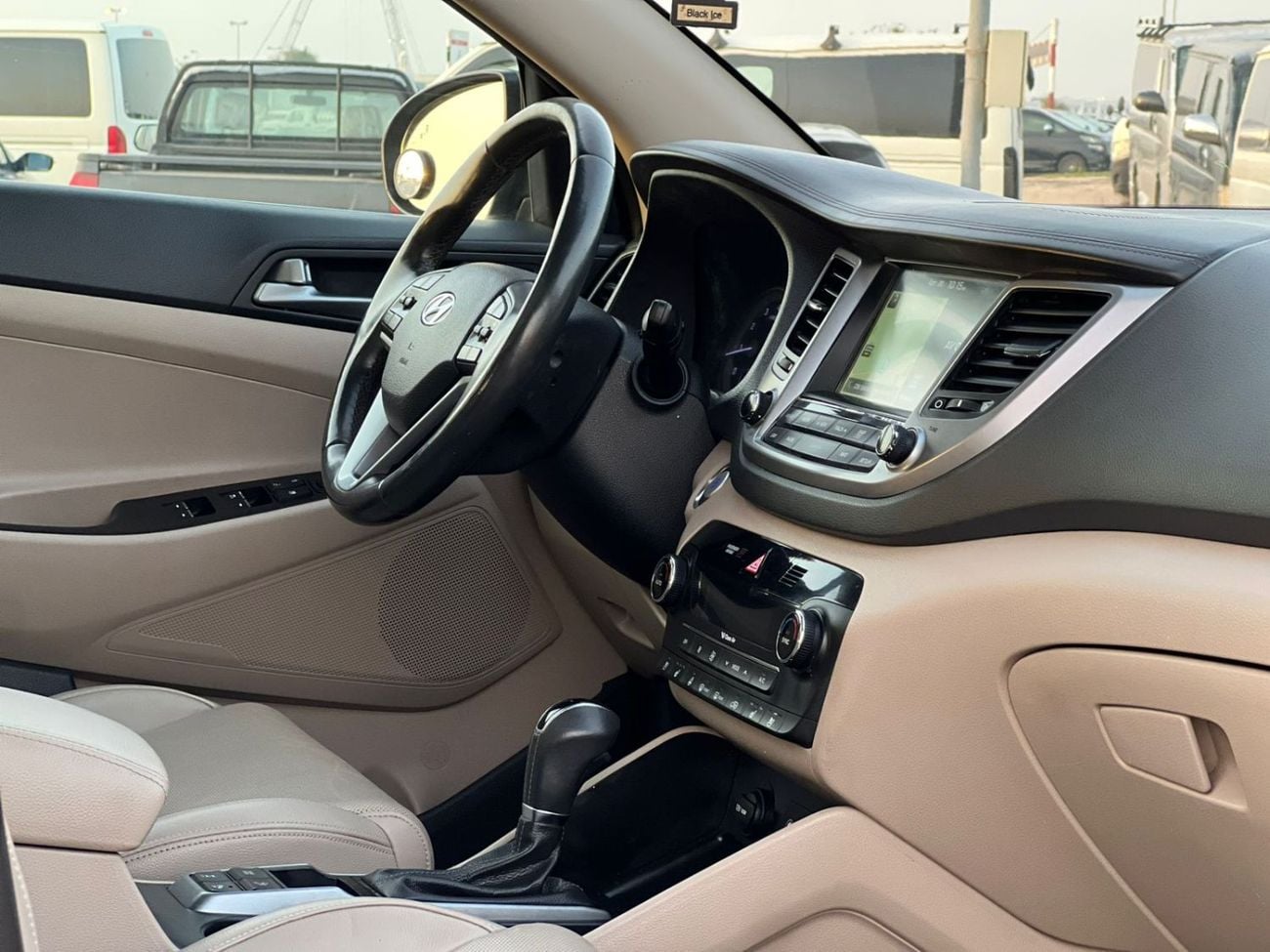 Hyundai Tucson 2016  Hyundai Tucson Limited 1.6 Turbo V4 - Panoramic View - Rear Camera With Radar & Sensor AWD 4x4