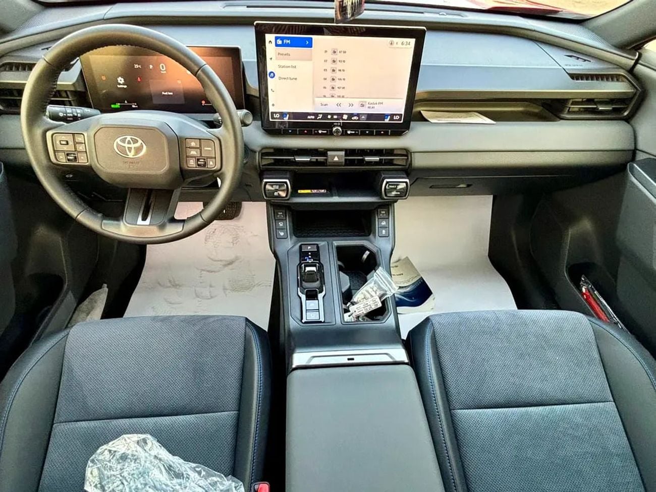 Toyota RAV4 VXR HEV RAV4 VXR GCC Specs - Brand Condition