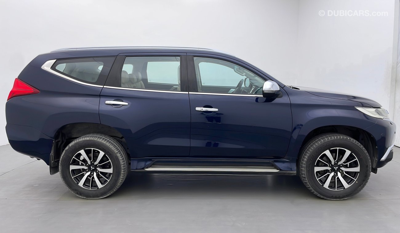 Mitsubishi Montero 3