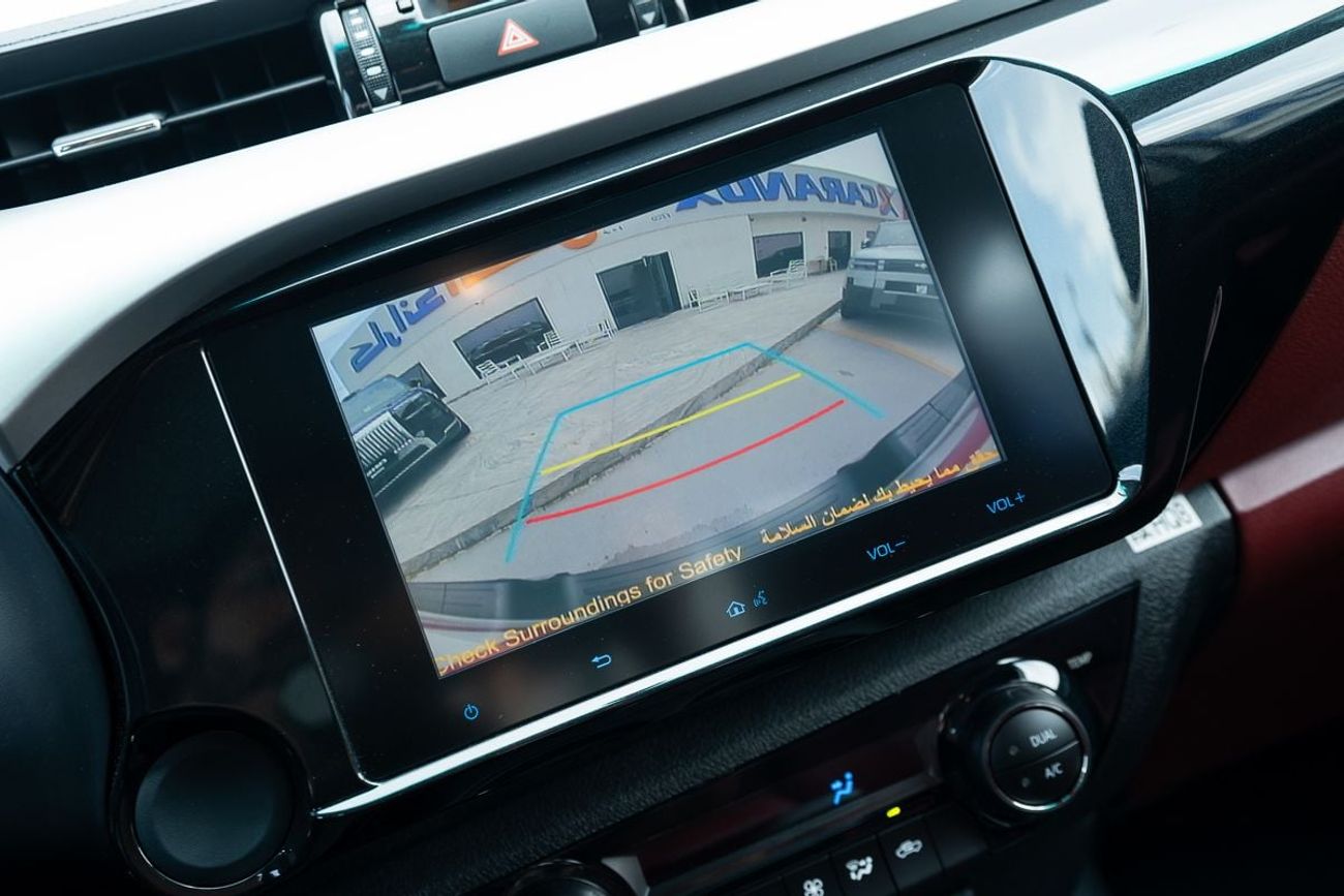 تويوتا هيلوكس S-GLX 2.8L Pick Up Diesel Automatic Transmission 4WD Double Cabin 2026