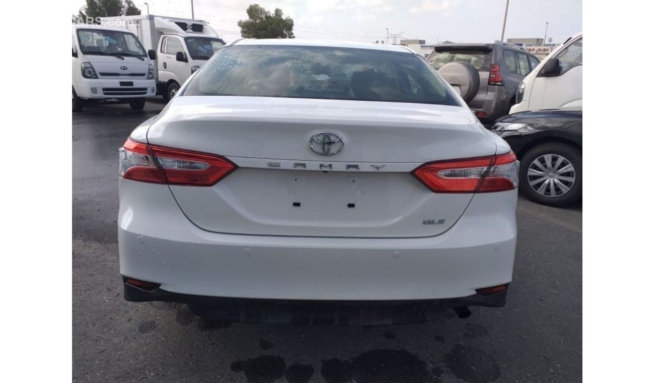 Toyota Camry GLE 2.5 sunroof electric seat