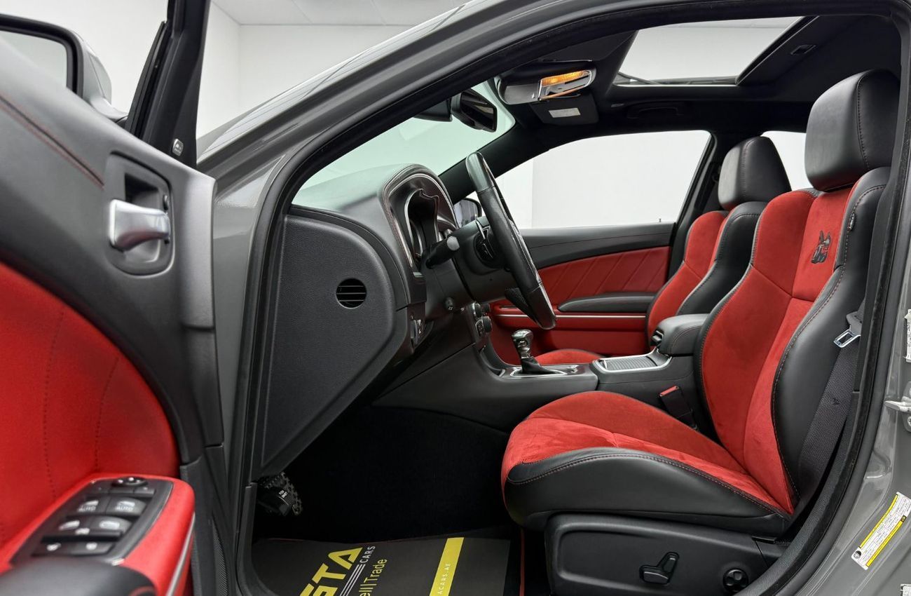 Dodge Charger SRT 392 6.4L (485 HP) 2019 Dodge Challenger SRT 392, Warranty, Full Service History, Excellent Condi