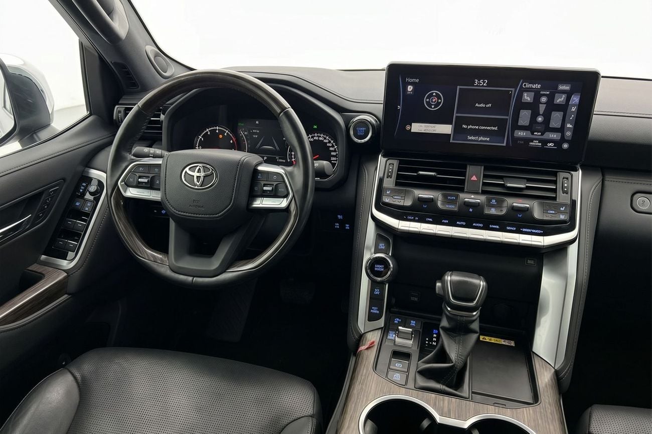 Toyota Land Cruiser Toyota Land Cruiser VXR 2023 l V6 l AED 5,190 Monthly l 0% Downpayment