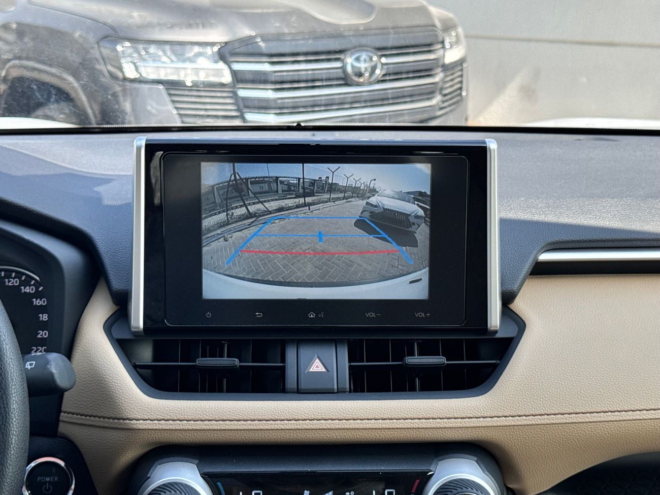 Toyota RAV4 HYBRID 2024 AWD 2.5L CUV BRAND NEW GCC 0KM