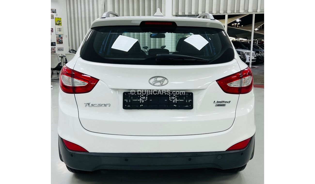 Hyundai Tucson GLS GCC .. Full Options .. Perfect Condition .. 4CYL