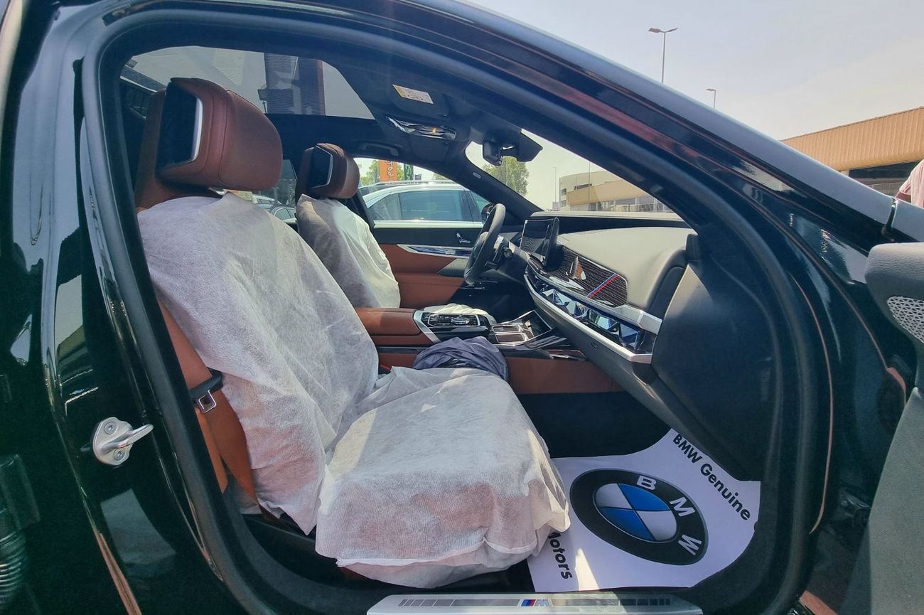 BMW 740i M Sport Warranty & Service 2026 GCC