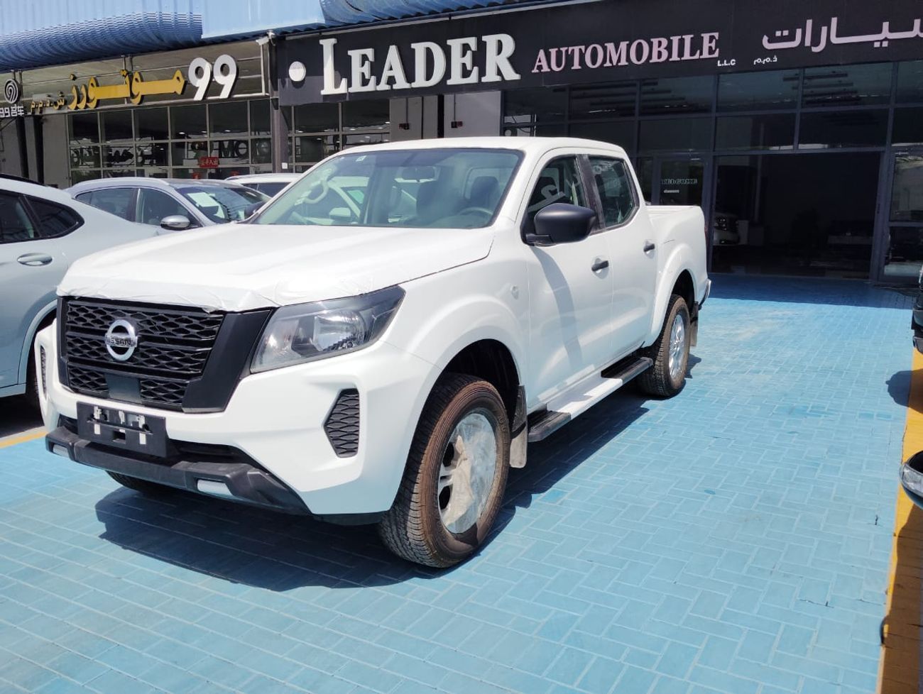 نيسان نافارا Std 2.5L RWD M/T