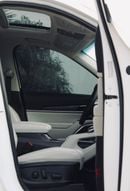 كيا تيلورايد The Kia Telluride is a popular 3-row, 7-8 seater midsize SUV, recognized for its luxurious, upscale 