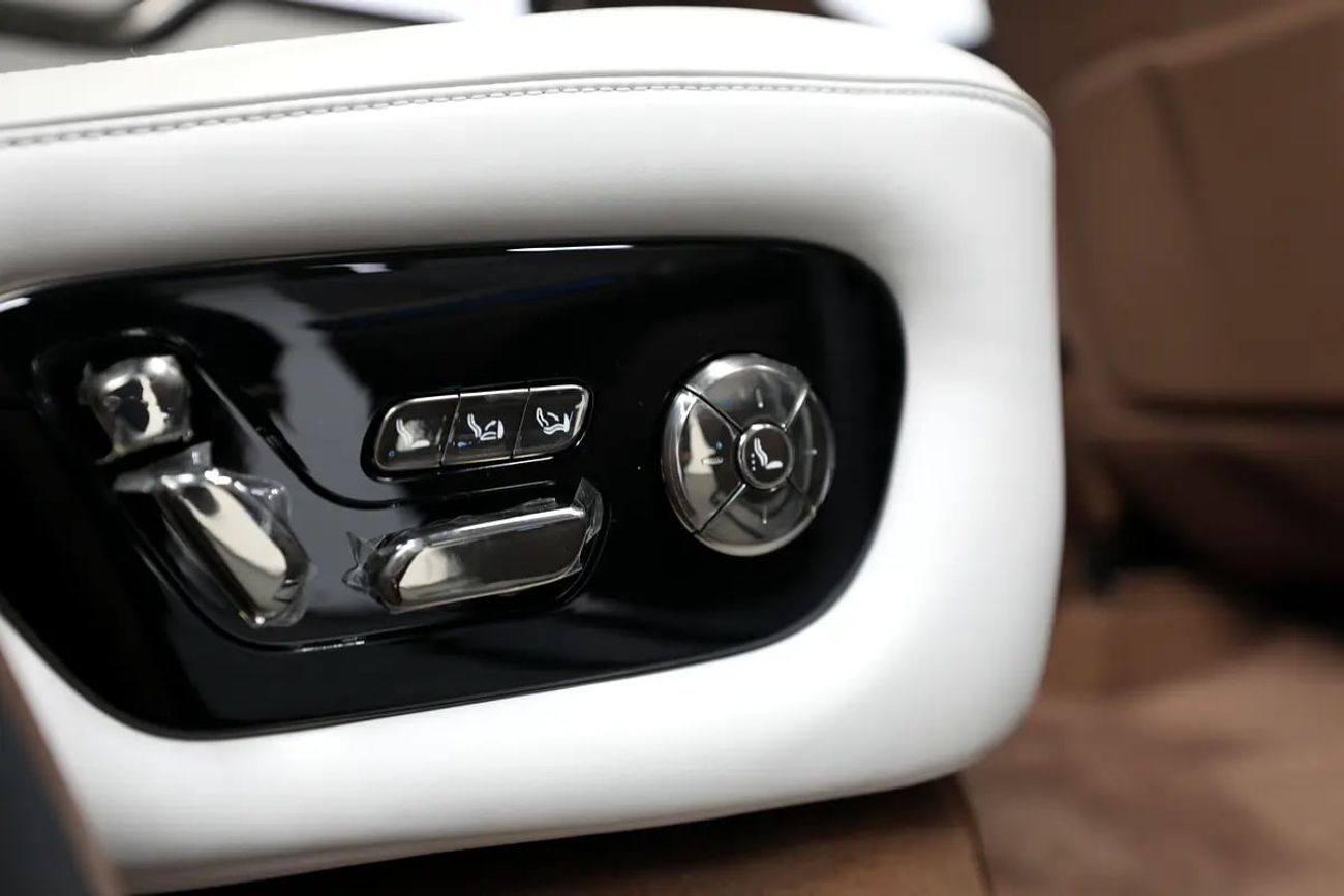 يانغوانغ U8 YangWang U8 | BRAND NEW | 2.0L Turbo | 5 Years Warranty | Ref#S0481221