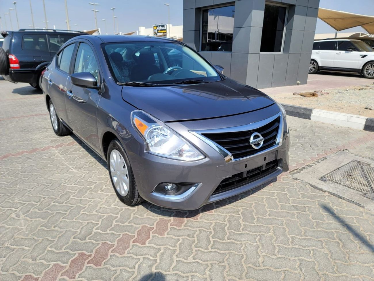 Nissan Versa Very Clean Car