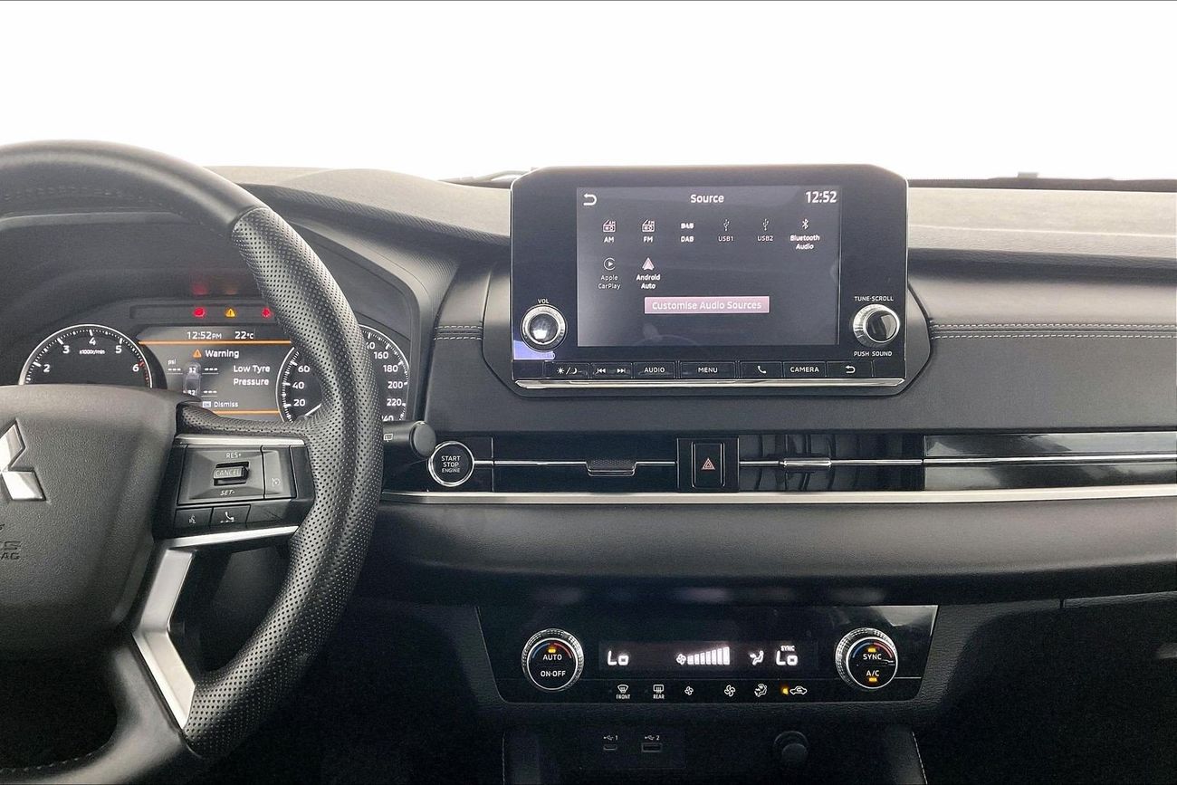 Mitsubishi Outlander Highline | Guaranteed Warranty | 0 Down Payment