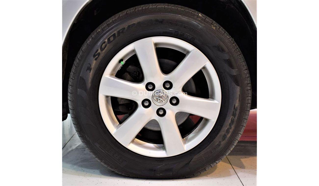 Toyota RAV4 AMAZING Toyota Rav4 4WD 2008 Model!! in Silver Color! GCC Specs