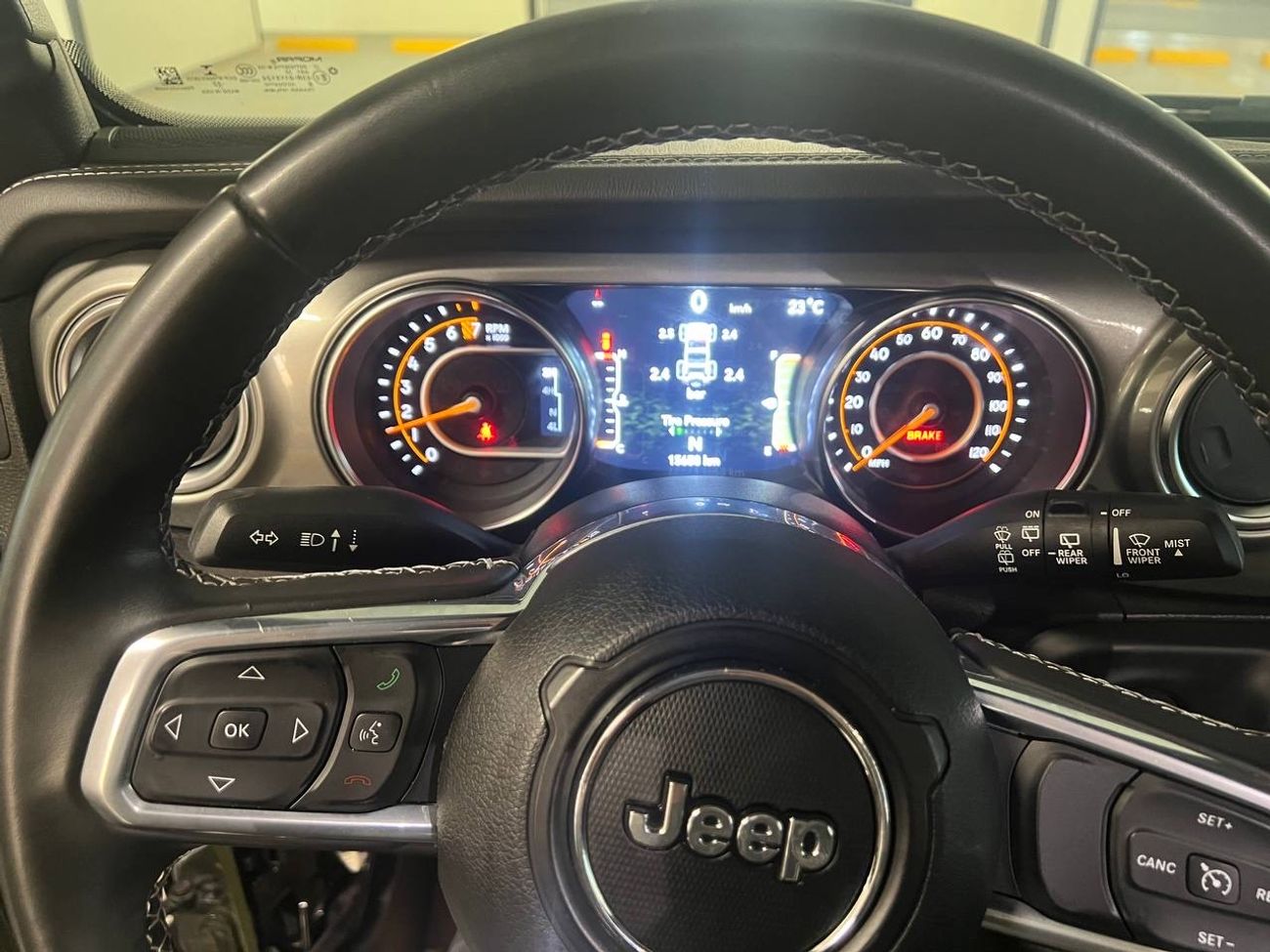 Jeep Wrangler Sahara Unlimited 3.6L M/T