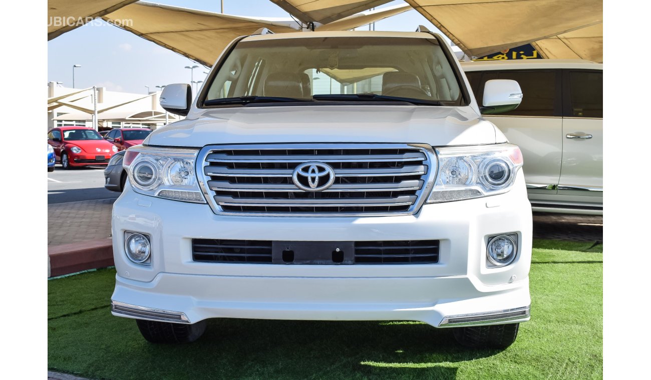 Toyota Land Cruiser VXR V8