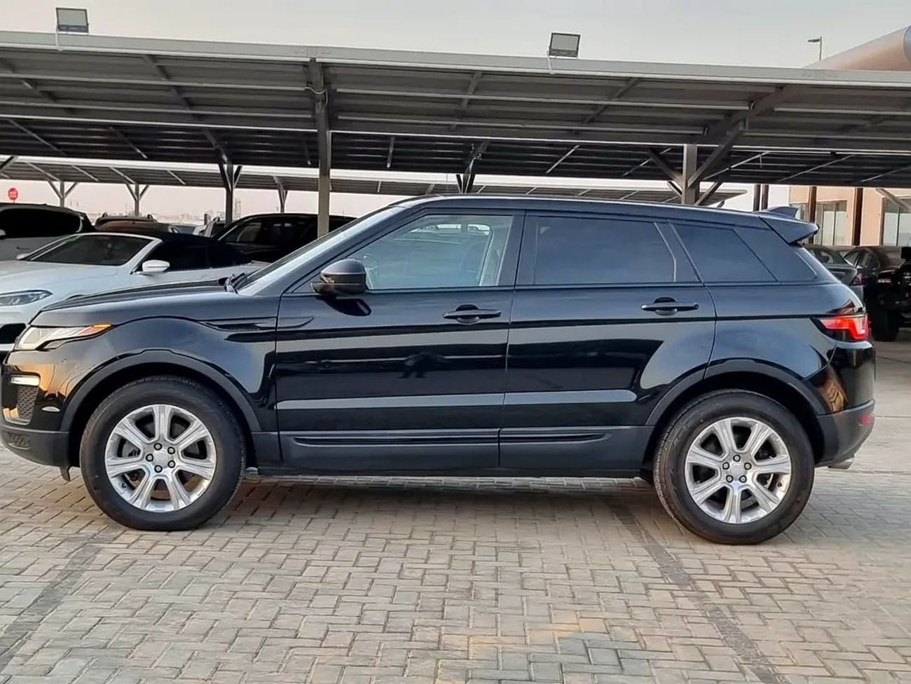 Land Rover Range Rover Evoque SE - American Specs - Excellent Condition